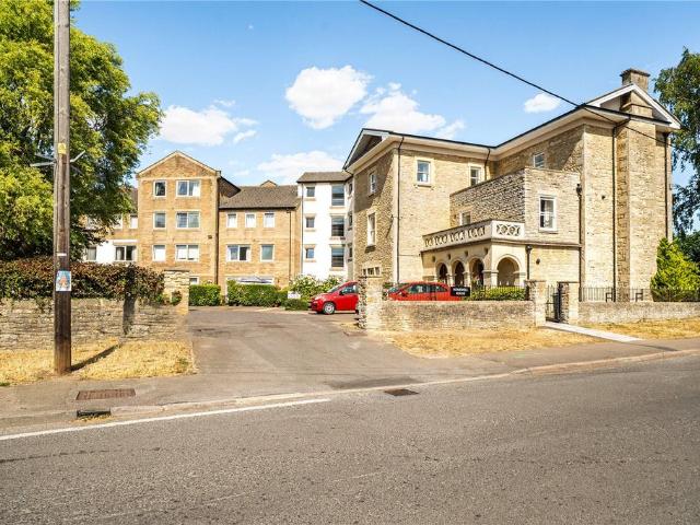 Flat for sale in Thrupp, Cherwell