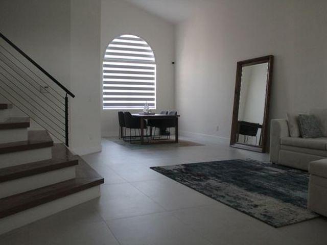 Room for rent in Pembroke Pines, Florida