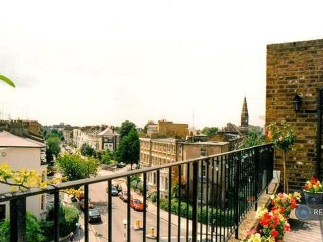 House for rent in Lyons, Greater London