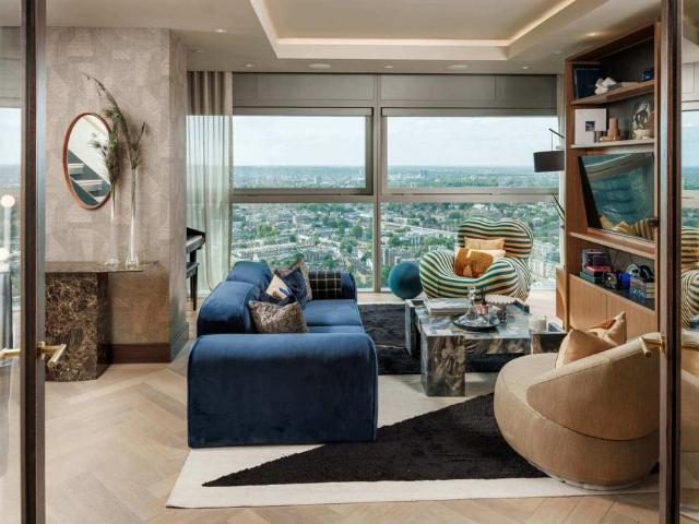 Flat for sale in Finsbury, Greater London