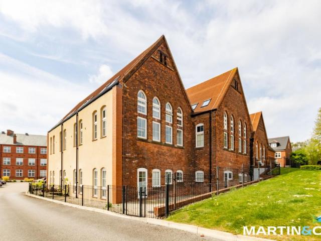 Flat for sale in Smethwick, West Midlands