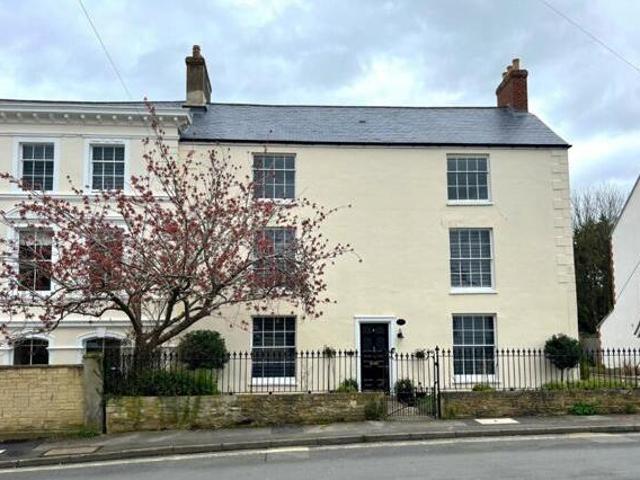 House for sale in Great Faringdon, Dromore