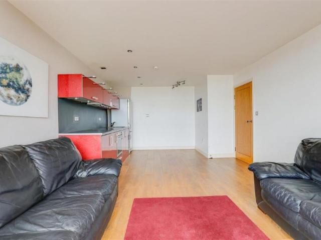 House for rent in Castle Quarter, Falcon Lodge