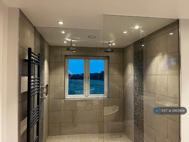 Flat for rent in Penponds, Carnhell Green