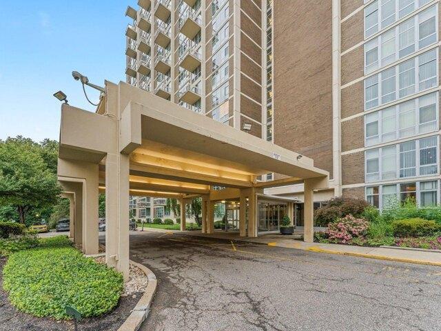 Condo for sale in Philadelphia, Pennsylvania