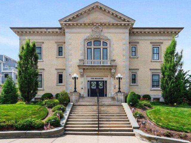 Condo for sale in Manomet, Massachusetts