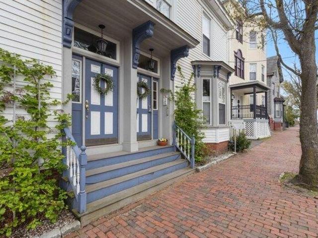 Condo for sale in Peaks Island, Maine