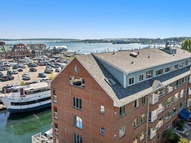 Condo for sale in Peaks Island, Maine