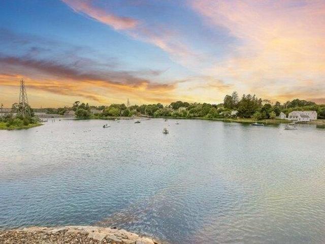 Condo for sale in New Hampshire