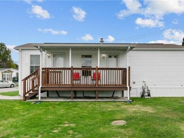 House for sale in Portsmouth, Rhode Island