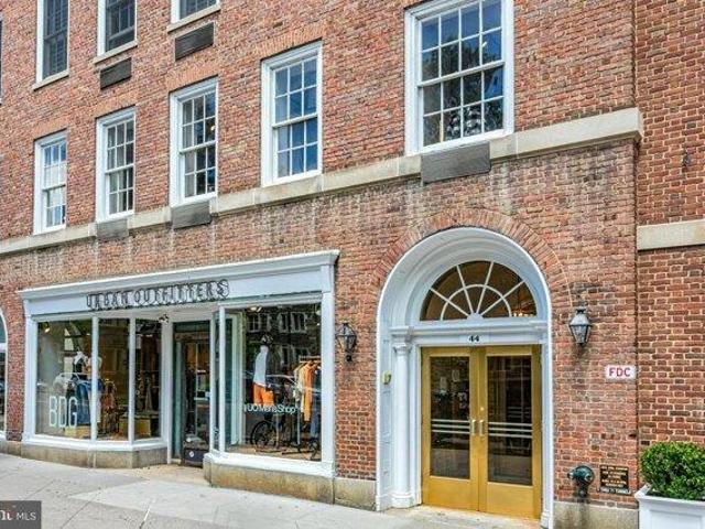 Condo for sale in Princeton, New Jersey