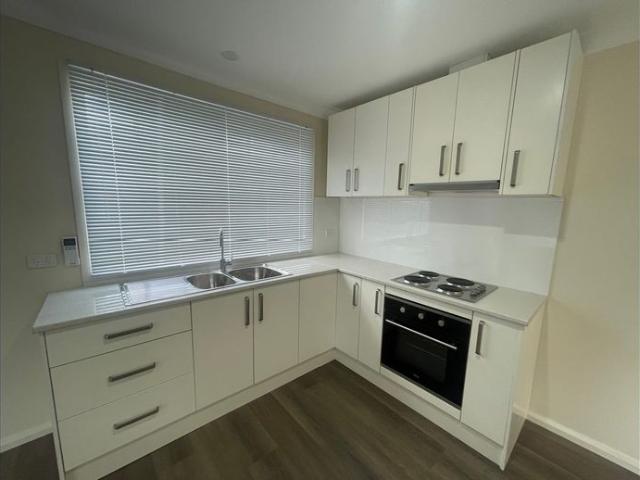 House for rent in Wollongong West, New South Wales