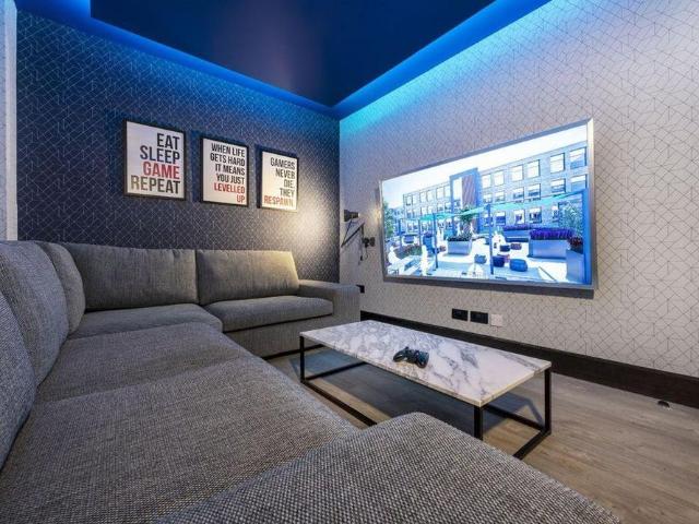 Apartment for rent in Five Acres, Hertfordshire