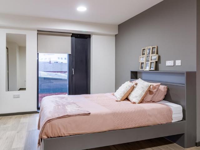 Flat for rent in Black Friars, Old Wharf