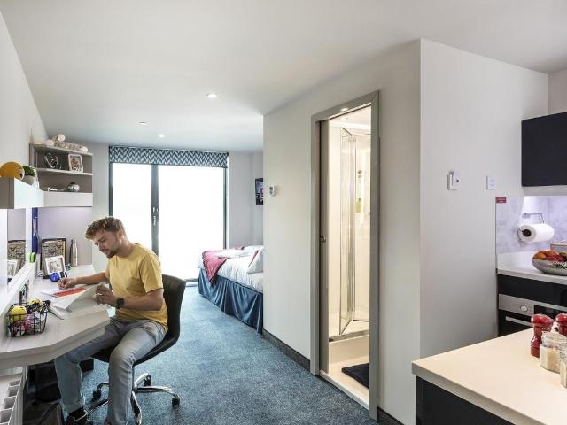 Flat for rent in Old Lenton, Haddon