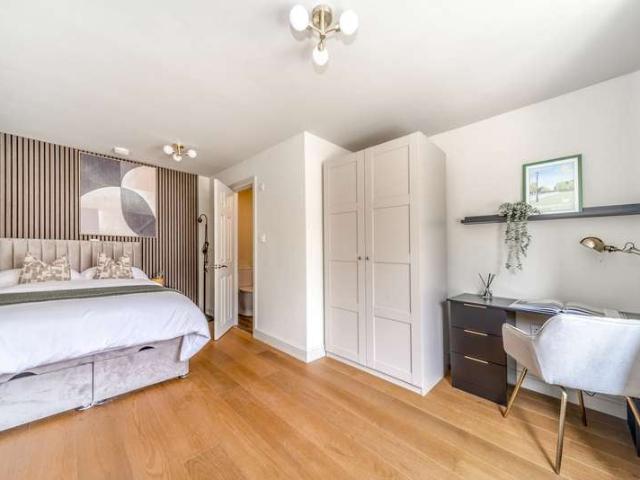 Property for rent in Bedford