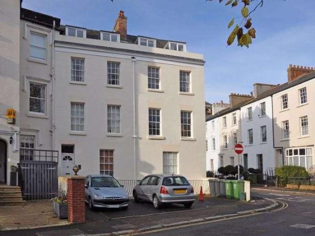 Property for sale in St Thomas, Exeter