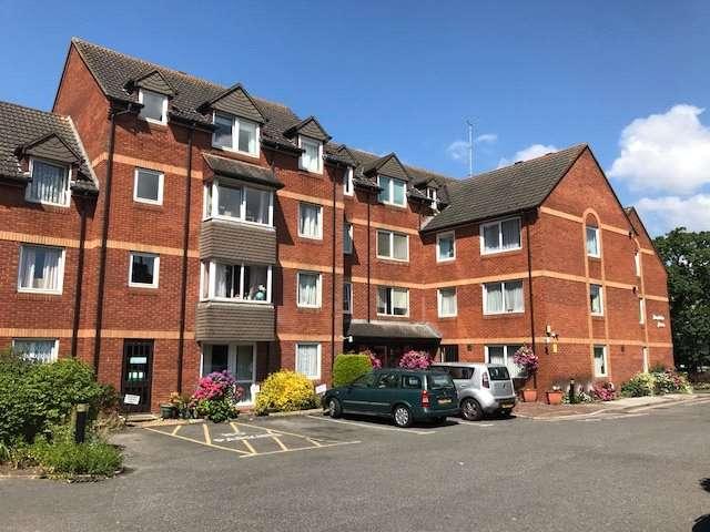 Property for sale in Parkstone, Poole