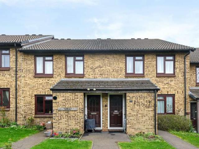 Property for sale in Lane, Greater London