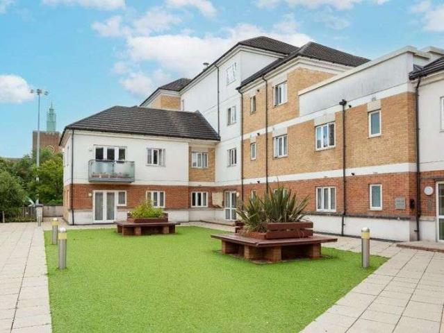 Property for rent in Garston, Watford