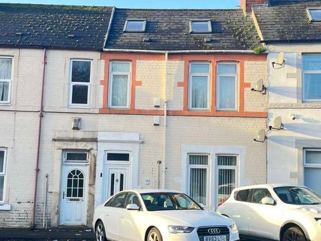 Property for sale in Newburn, Newcastle Upon Tyne
