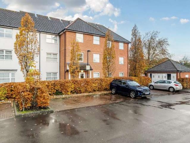 Apartment for sale in Wokingham