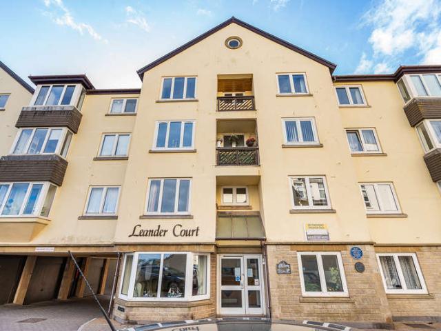 Flat for sale in Shaldon, Teignbridge