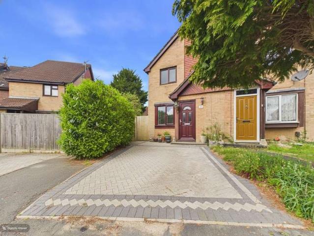Property for sale in Ifield West, Crawley