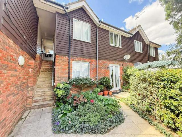 Property for rent in Uckfield, Cross In Hand