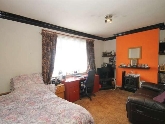 Property for sale in London Borough of Ealing, Greater London