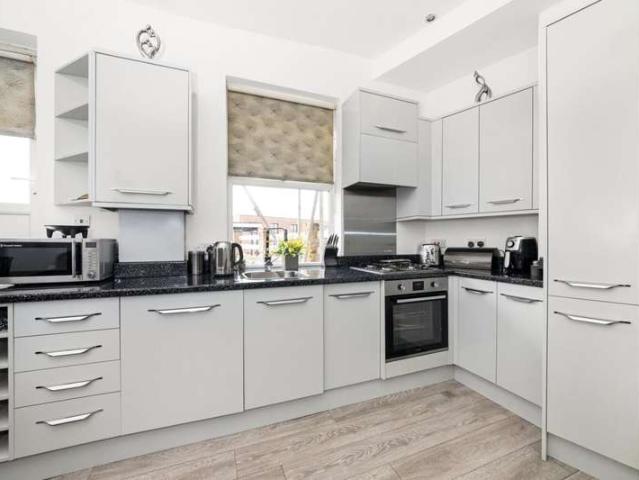 Property for rent in London Borough of Lewisham, Lower Sydenham