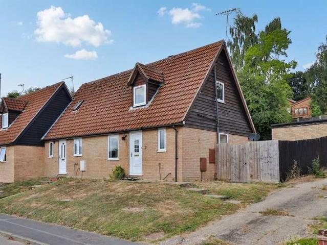 Property for sale in Chelmondiston, Suffolk