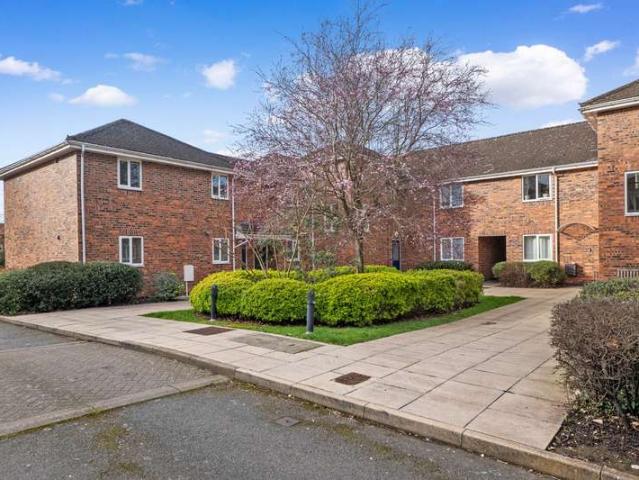 Property for sale in Alderminster, Warwickshire