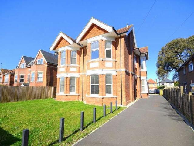 Property for rent in Pokesdown, Bournemouth