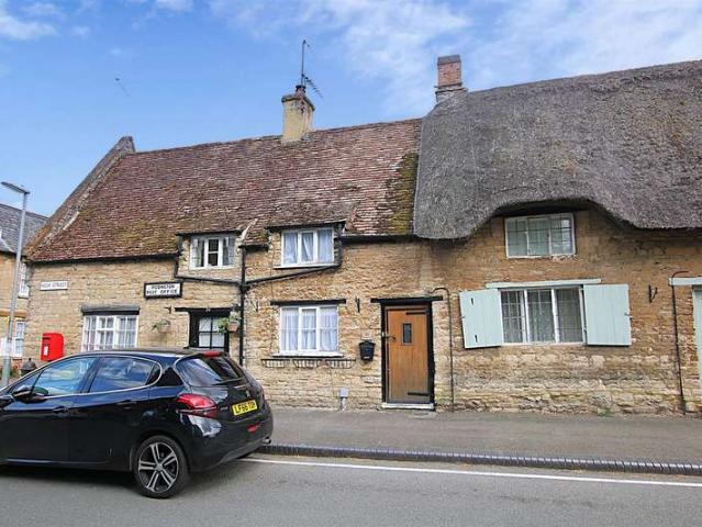 Property for sale in Bedford