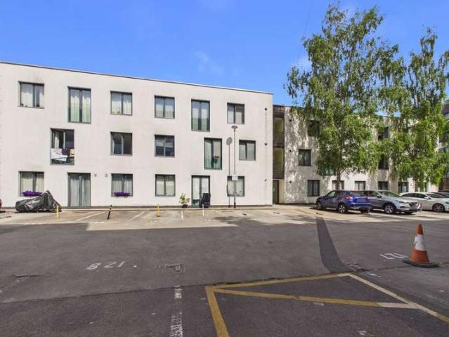 Property for sale in Hillview, Surrey