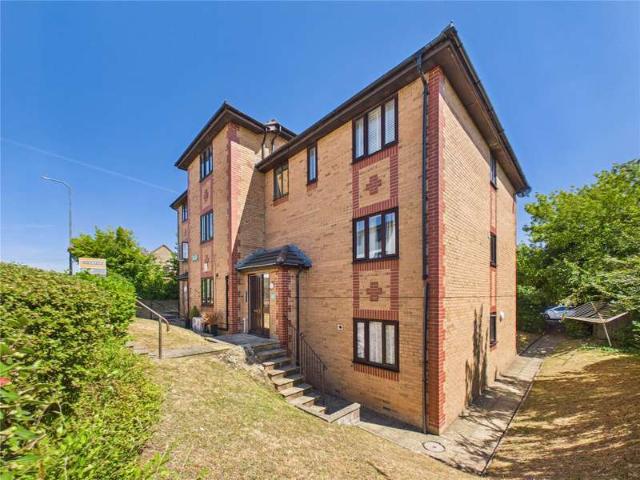 Property for sale in Hanham Abbots, Kingswood
