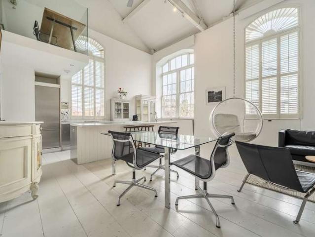 Property for sale in Kennington, Greater London