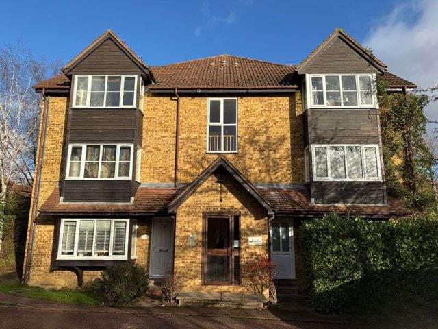 Property for sale in Colindale, Greater London