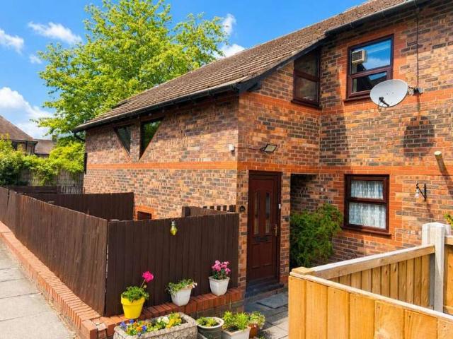Property for sale in Stoke, Stoke-on-Trent
