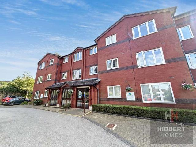Property for sale in Broadheath, Trafford Park