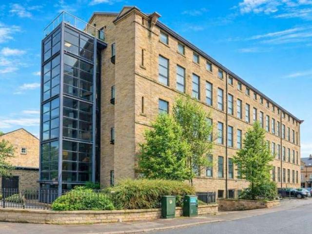 Property for sale in Drighlington, Adwalton