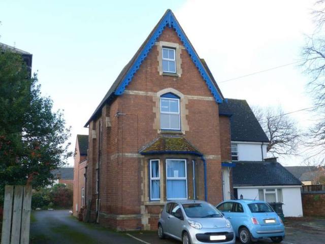 Property for rent in Wotton, Gloucester