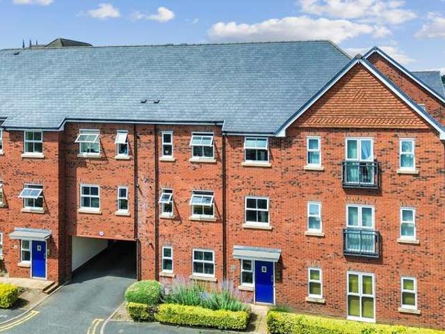 Apartment for sale in Fairfield, Warrington