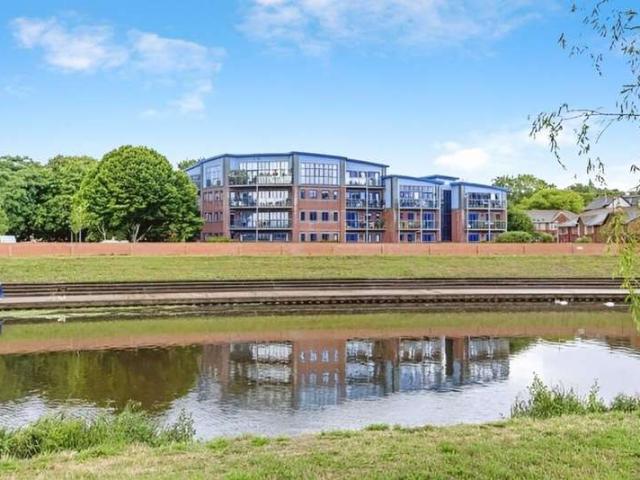 Apartment for sale in Watergate, Devon