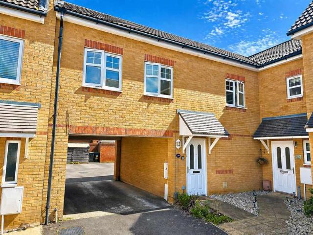 Property for sale in Lee-on-the-Solent, Middlecroft