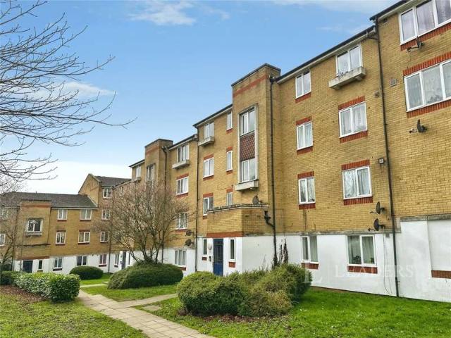 Property for sale in The High, Harlow