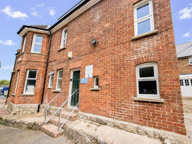 Property for rent in Jarvis Brook, Cross In Hand