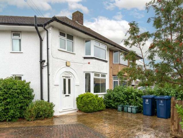 Property for sale in Lye Valley, Oxford