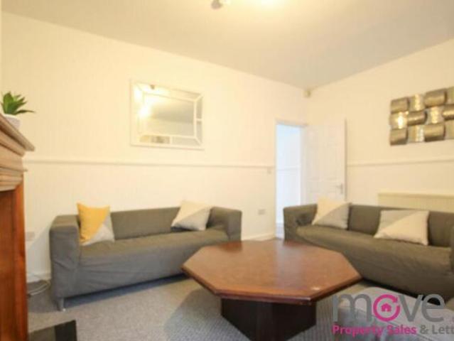 Room for rent in Gloucester, Gloucestershire
